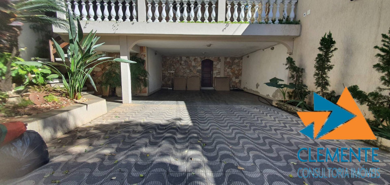 Casa com 4 Quartos à Venda, 320 m² em Santa Rosa - Belo Horizonte