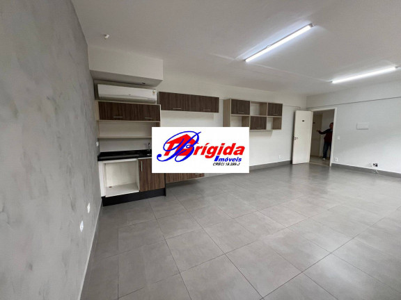 Imagem Sala Comercial à Venda, 44 m² em Chácara Ondas Verdes - Cotia Imagem Sala Comercial à Venda, 44 m² em Chácara Ondas Verdes - Cotia