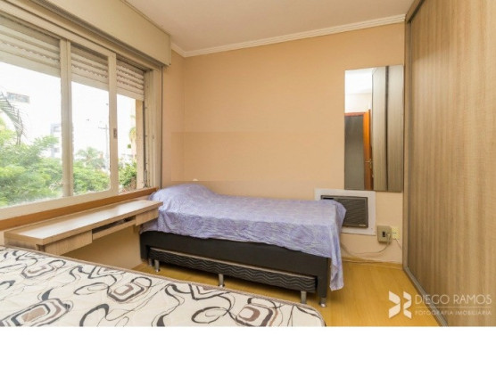 Imagem Apartamento com 3 Quartos à Venda, 131 m² em Petrópolis - Porto Alegre Imagem Apartamento com 3 Quartos à Venda, 131 m² em Petrópolis - Porto Alegre