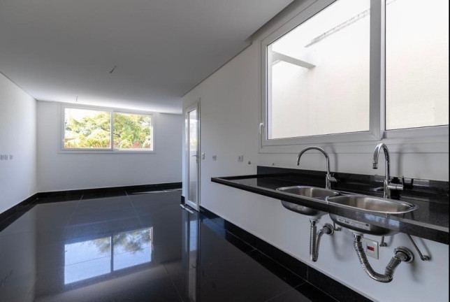 Imagem Casa de Condomínio com 4 Quartos à Venda, 786 m² em Parque Colonial - São Paulo