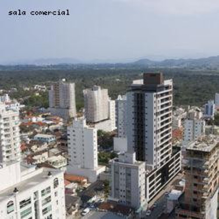 Imagem Apartamento com 3 Quartos à Venda, 120 m² em Meia Praia - Itapema