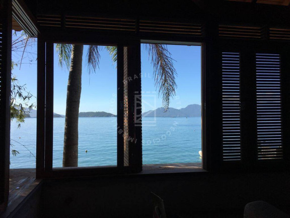 Imagem Casa com 5 Quartos à Venda, 340 m² em Centro - Angra Dos Reis