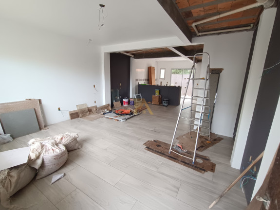 Imagem Imóvel com 3 Quartos à Venda, 115 m² em Centro - Garopaba Imagem Imóvel com 3 Quartos à Venda, 115 m² em Centro - Garopaba