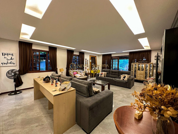 Imagem Casa com 4 Quartos à Venda, 650 m² em Park Way - Brasília