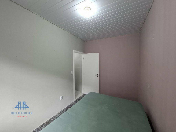 Imagem Casa com 6 Quartos à Venda, 250 m² em Trindade - Florianópolis Imagem Casa com 6 Quartos à Venda, 250 m² em Trindade - Florianópolis