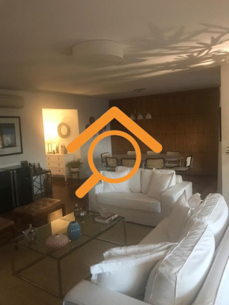 Imagem Imóvel com 4 Quartos à Venda, 233 m² em Jardim Marajoara - São Paulo Imagem Imóvel com 4 Quartos à Venda, 233 m² em Jardim Marajoara - São Paulo
