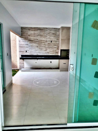 Imagem Casa com 3 Quartos à Venda, 122 m² em Moinho Dos Ventos - Goiânia Imagem Casa com 3 Quartos à Venda, 122 m² em Moinho Dos Ventos - Goiânia