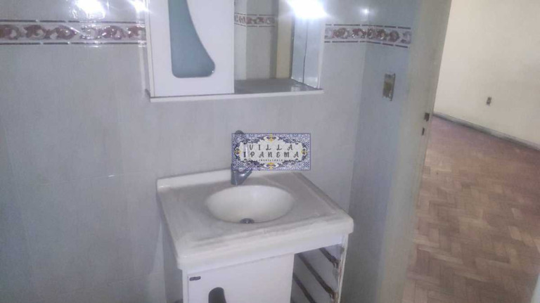Imagem Apartamento com 3 Quartos à Venda, 103 m² em Copacabana - Rio De Janeiro Imagem Apartamento com 3 Quartos à Venda, 103 m² em Copacabana - Rio De Janeiro