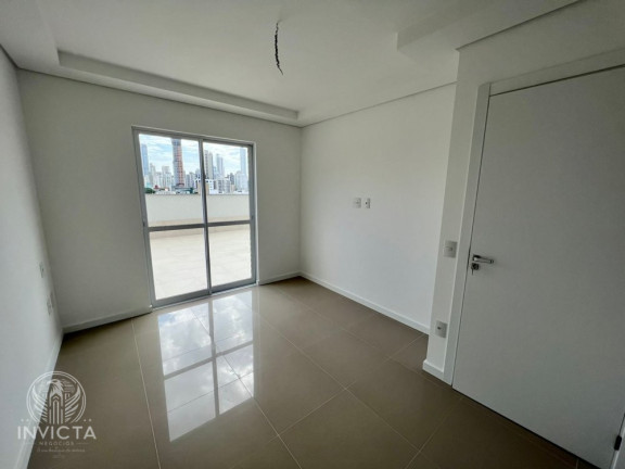 Imagem Apartamento com 2 Quartos à Venda, 179 m² em Estados - Balneário Camboriú