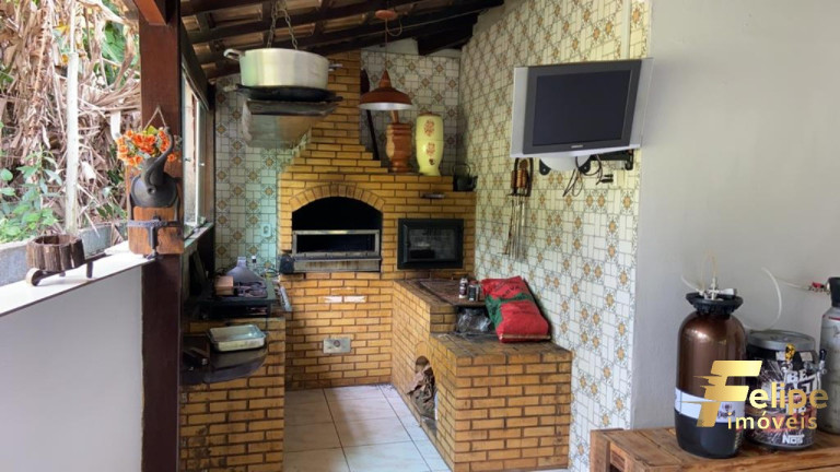 Imagem Imóvel com 4 Quartos à Venda, 2.000 m² em área Rural De Vila Velha - Vila Velha Imagem Imóvel com 4 Quartos à Venda, 2.000 m² em área Rural De Vila Velha - Vila Velha