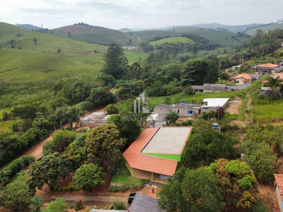Chácara com 3 Quartos à Venda, 3.000 m² em Mombuca - Santa Branca