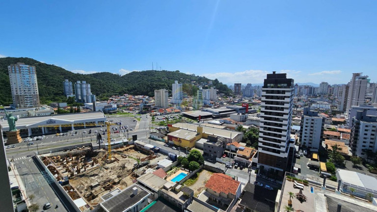 Imagem Apartamento com 3 Quartos à Venda, 133 m² em Fazenda - Itajaí Imagem Apartamento com 3 Quartos à Venda, 133 m² em Fazenda - Itajaí