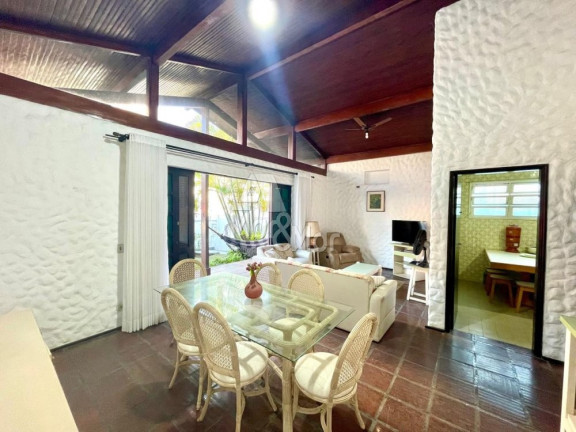 Imagem Casa com 4 Quartos à Venda, 204 m² em Jardim Las Palmas - Guarujá