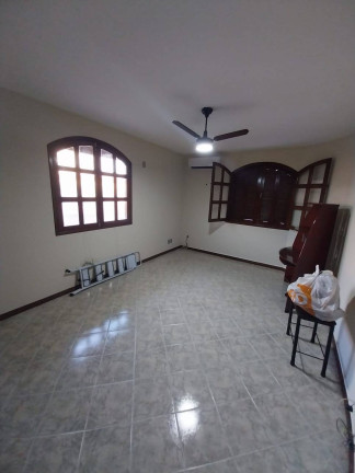 Imagem Casa com 3 Quartos à Venda, 254 m² em Muquiçaba - Guarapari