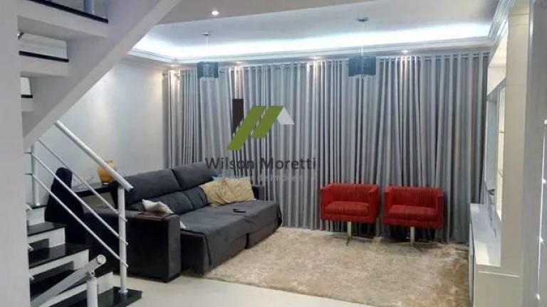 Imagem Casa com 3 Quartos à Venda, 275 m²