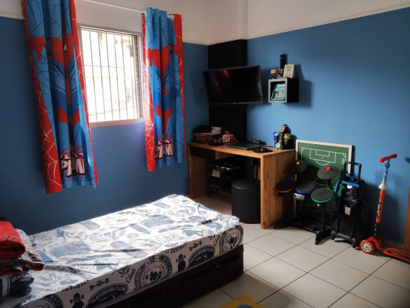 Imagem Sobrado com 7 Quartos à Venda,  em Eldorado - Diadema