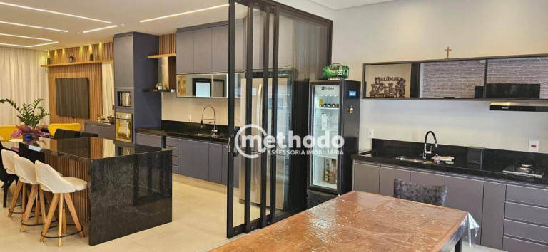 Imagem Casa com 3 Quartos à Venda, 211 m² em Swiss Park - Campinas Imagem Casa com 3 Quartos à Venda, 211 m² em Swiss Park - Campinas