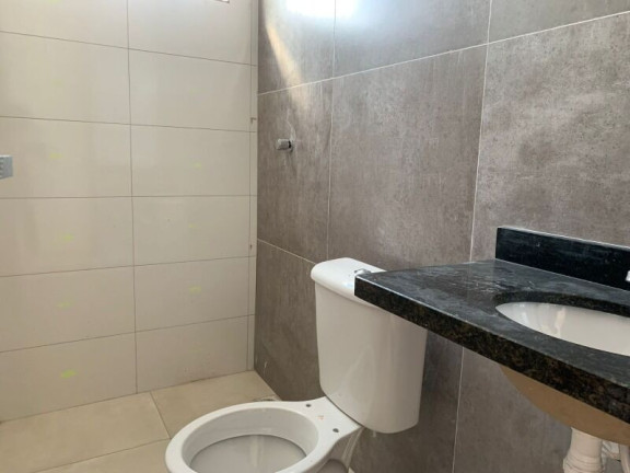 Imagem Casa com 2 Quartos à Venda, 72 m² em Chico De Paula - Santos