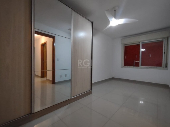Imagem Apartamento com 2 Quartos à Venda, 61 m² em Medianeira - Porto Alegre Imagem Apartamento com 2 Quartos à Venda, 61 m² em Medianeira - Porto Alegre