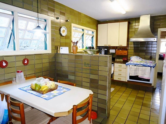 Imagem Casa com 3 Quartos à Venda, 351 m² em Badu - Niterói
