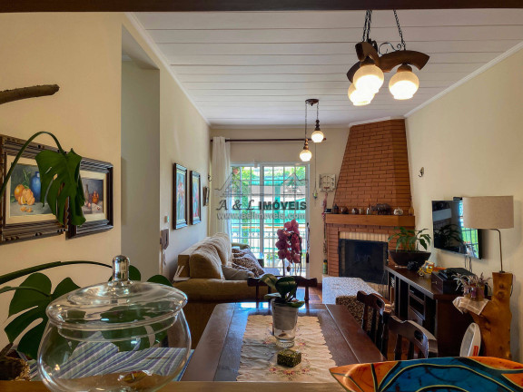 Imagem Apartamento com 3 Quartos à Venda, 71 m² em Imbiri - Campos Do Jordão Imagem Apartamento com 3 Quartos à Venda, 71 m² em Imbiri - Campos Do Jordão