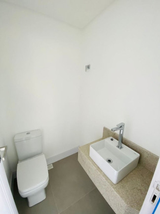 Imagem Cobertura com 2 Quartos à Venda, 157 m² em Mariscal - Bombinhas Imagem Cobertura com 2 Quartos à Venda, 157 m² em Mariscal - Bombinhas