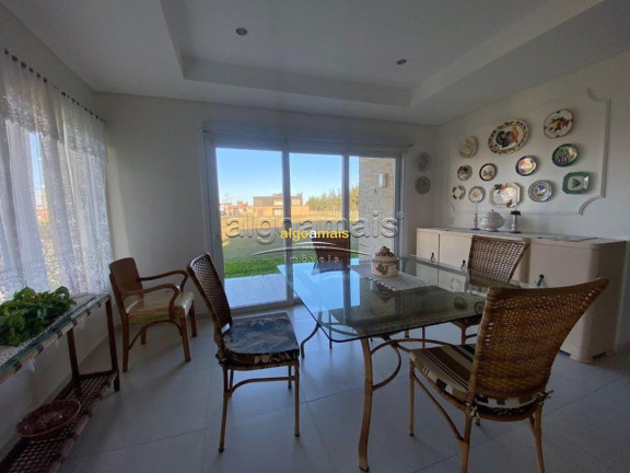 Casa com 4 Quartos à Venda, 250 m² em Condominio Celebration - Xangri-lá