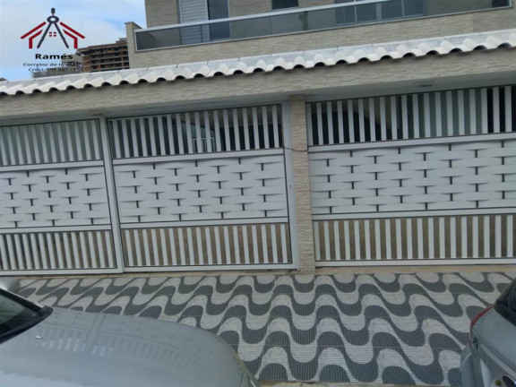 Casa com 2 Quartos à Venda, 48 m² em Balneario Maracana - Praia Grande