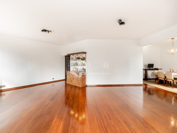Apartamento com 4 Quartos à Venda, 244 m² em Vila Uberabinha - São Paulo