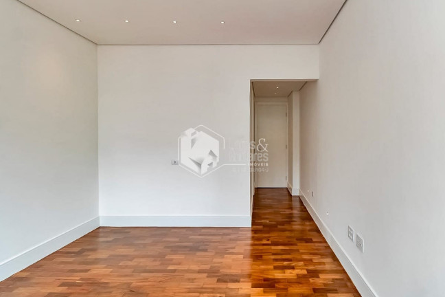 Imagem Apartamento com 3 Quartos à Venda, 213 m² em Cerqueira César - São Paulo Imagem Apartamento com 3 Quartos à Venda, 213 m² em Cerqueira César - São Paulo