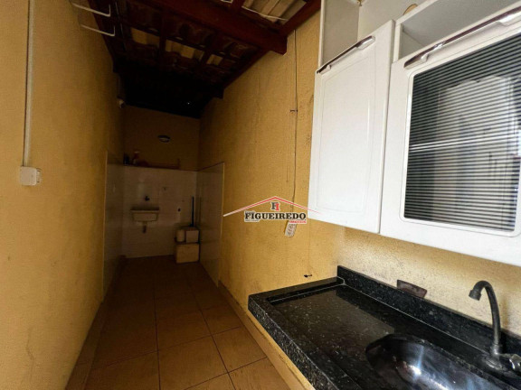 Casa com 2 Quartos à Venda, 70 m² em Aviação - Praia Grande