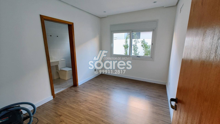 Imagem Casa de Condomínio com 3 Quartos à Venda, 195 m² em Laranjal - Pelotas Imagem Casa de Condomínio com 3 Quartos à Venda, 195 m² em Laranjal - Pelotas