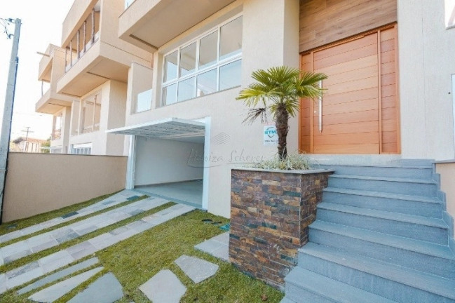 Imagem Casa com 3 Quartos à Venda, 288 m² em Vila Assunção - Porto Alegre