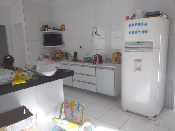 Imagem Casa com 4 Quartos à Venda ou Locação, 300 m² em Centro - Lauro De Freitas
