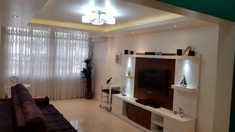 Imagem Apartamento com 3 Quartos à Venda, 150 m² em Copacabana - Rio De Janeiro