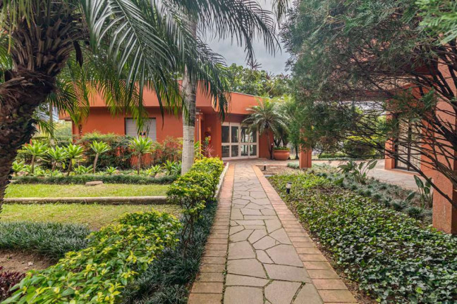 Imagem Imóvel com 3 Quartos à Venda, em Chácara Das Pedras - Porto Alegre Imagem Imóvel com 3 Quartos à Venda, em Chácara Das Pedras - Porto Alegre