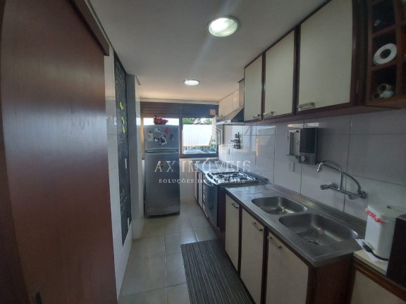 Imagem Imóvel com 2 Quartos à Venda, 122 m² em Vila Ipiranga - Porto Alegre