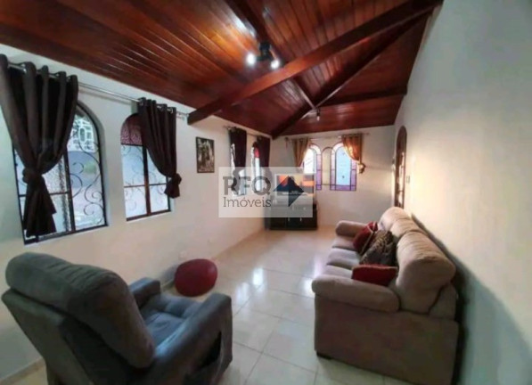 Imagem Casa com 4 Quartos à Venda, 162 m² em Jardim Centenário - Atibaia