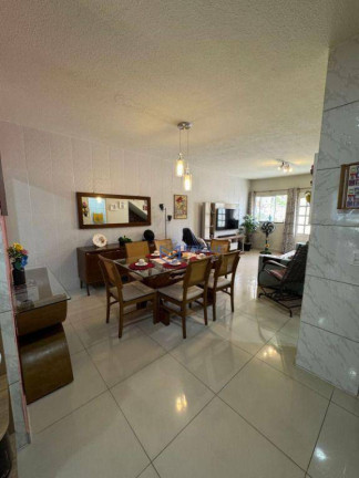 Imagem Casa com 3 Quartos à Venda, 130 m² em Maraponga - Fortaleza Imagem Casa com 3 Quartos à Venda, 130 m² em Maraponga - Fortaleza
