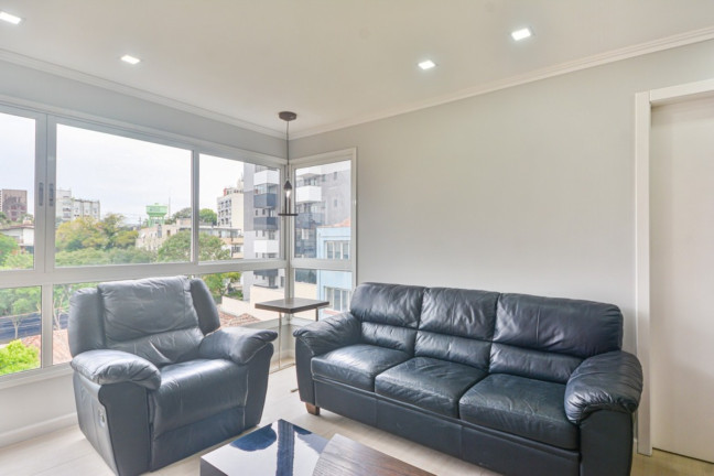 Imagem Imóvel com 1 Quarto à Venda, 51 m² em Petrópolis - Porto Alegre