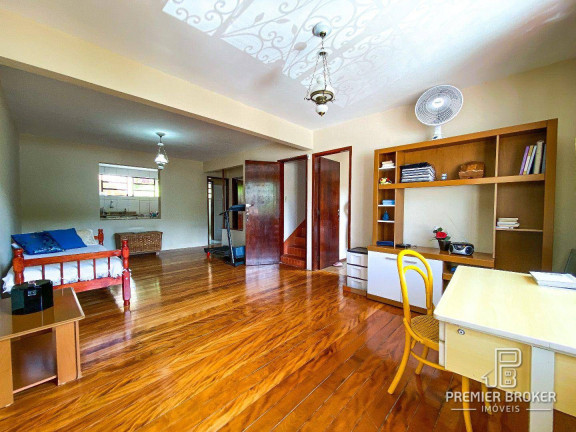 Imagem Casa com 5 Quartos à Venda, 290 m² em Vale Do Paraíso - Teresópolis Imagem Casa com 5 Quartos à Venda, 290 m² em Vale Do Paraíso - Teresópolis