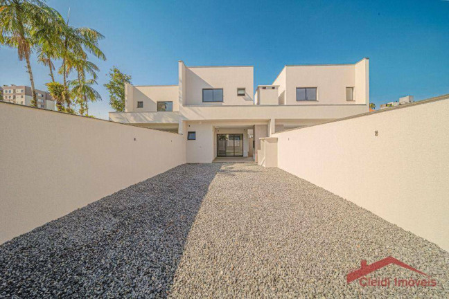 Imagem Casa com 3 Quartos à Venda, 161 m² em Saguaçu - Joinville
