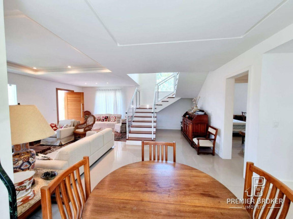 Imagem Casa com 3 Quartos à Venda, 183 m² em Parque Do Imbui - Teresópolis Imagem Casa com 3 Quartos à Venda, 183 m² em Parque Do Imbui - Teresópolis