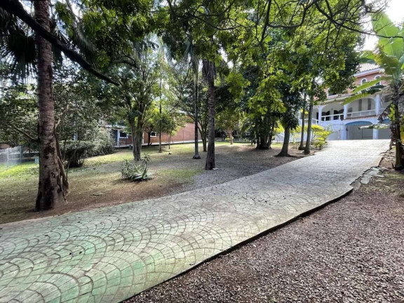 Imagem Casa com 4 Quartos à Venda ou Locação, 1.100 m² em Vila Santo Antônio - Cotia