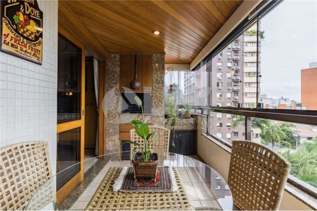 Imagem Apartamento com 3 Quartos à Venda, 167 m² em Bela Vista - Porto Alegre Imagem Apartamento com 3 Quartos à Venda, 167 m² em Bela Vista - Porto Alegre