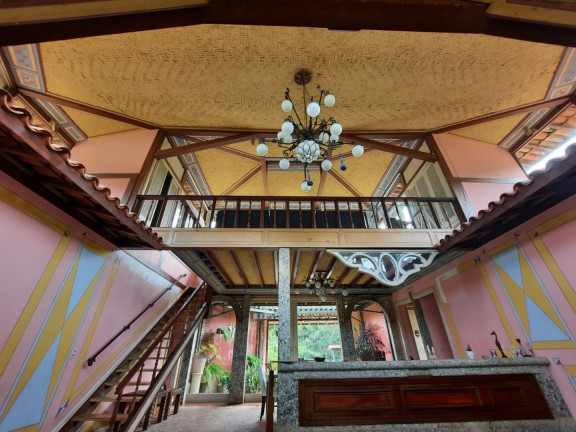 Imagem Casa com 3 Quartos à Venda, 350 m² em Albuquerque - Teresópolis Imagem Casa com 3 Quartos à Venda, 350 m² em Albuquerque - Teresópolis