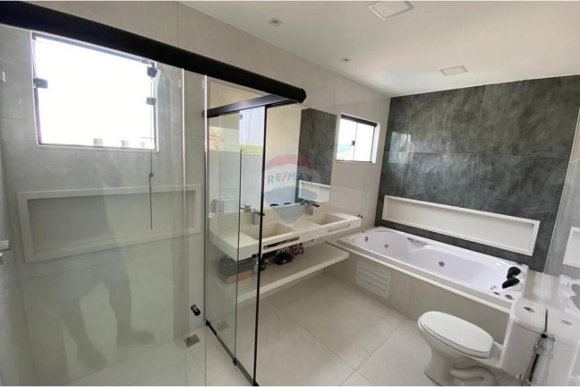Imagem Casa de Condomínio com 4 Quartos à Venda, 272 m² em Inoa - Maricá Imagem Casa de Condomínio com 4 Quartos à Venda, 272 m² em Inoa - Maricá