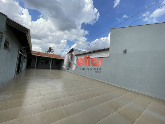 Casa com 3 Quartos à Venda, 363 m² em Vila Nove De Julho - Bauru