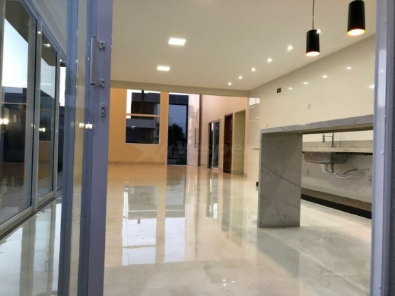 Imagem Casa com 4 Quartos à Venda, 213 m² em Residencial Goiânia Golfe Clube - Goiânia Imagem Casa com 4 Quartos à Venda, 213 m² em Residencial Goiânia Golfe Clube - Goiânia