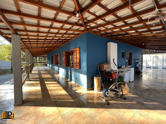 Imagem Imóvel com 3 Quartos à Venda, 3.000 m² em Pereiras - São Lourenço Da Serra
